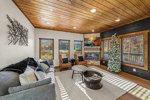 Smart TV, fireplace, foosball