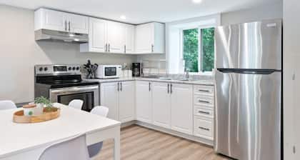 3-Bedroom Home – Perfect for Beach & City Getaways