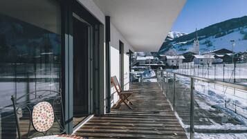 Superior Condo, Balcony, Mountain View | Balcony