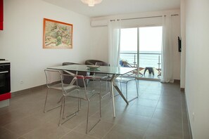 Apartment | Living room - Res. Villa Tyrrenia, Macinaggio/rogliano, Apartment With bay View (Rogliano)