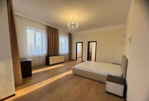 2 chambres, fer et planche Ă repasser, Wi-Fi, literie fournie