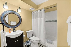 Hair dryer, towels - Dog-Friendly St. Augustine Retreat Near Downtown & Beach with EV Charging (St. Augustine)