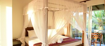 Dady`s Place `63` German standard with Singalese charm - beach in 2 min