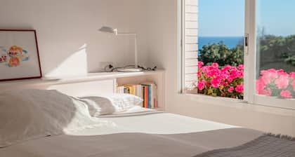 Nice apartment with sea views and community pool