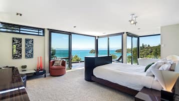 Luxe suite, uitzicht op oceaan | 4 slaapkamers, gratis wifi