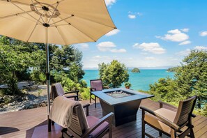 Terrace/patio - Exclusive Entire Lodge (Kaiteriteri)