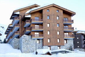 Apartment | Exterior - Beautiful Apartment With Balcony (Les Allues)