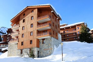 Apartment | Exterior - Beautiful Apartment With Balcony (Les Allues)