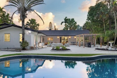 Your Private Oasis for Luxury, Comfort, and Unforgettable Memories in South FL