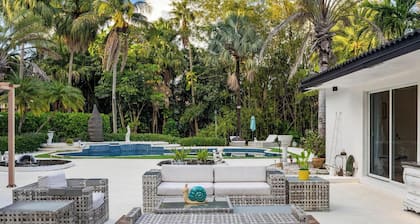 Your Private Oasis for Luxury, Comfort, and Unforgettable Memories in South FL