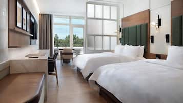 Superior Single Room, 2 Queen Beds, Non Smoking, Balcony | 1 bedroom, premium bedding, down comforters, pillowtop beds