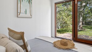 2 間睡房、床單