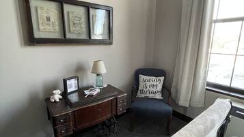 Iron/ironing board, free WiFi