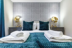 2 habitaciones, decoración personalizada y muebles diferentes 