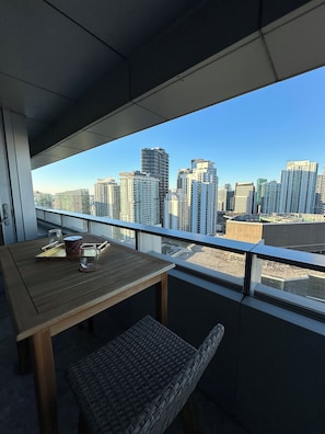 Deluxe Apartment, Balcony, Partial Sea View | Balcony - AKA Brickell Condo Free Parking by Palermo Home Miami (Miami)