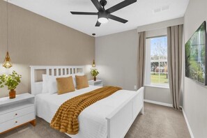 3 室のベッドルーム、アイロン / アイロン台、WiFi、ベッドシーツ