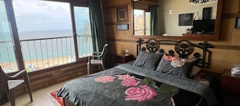 Charming 2-bedroom apartment with WiFi, AC in marvelous Alexandria Governorate