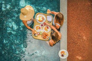 In-room safe, soundproofing, free WiFi - Heavensa Villas and Suites by The Clarks (Galle)