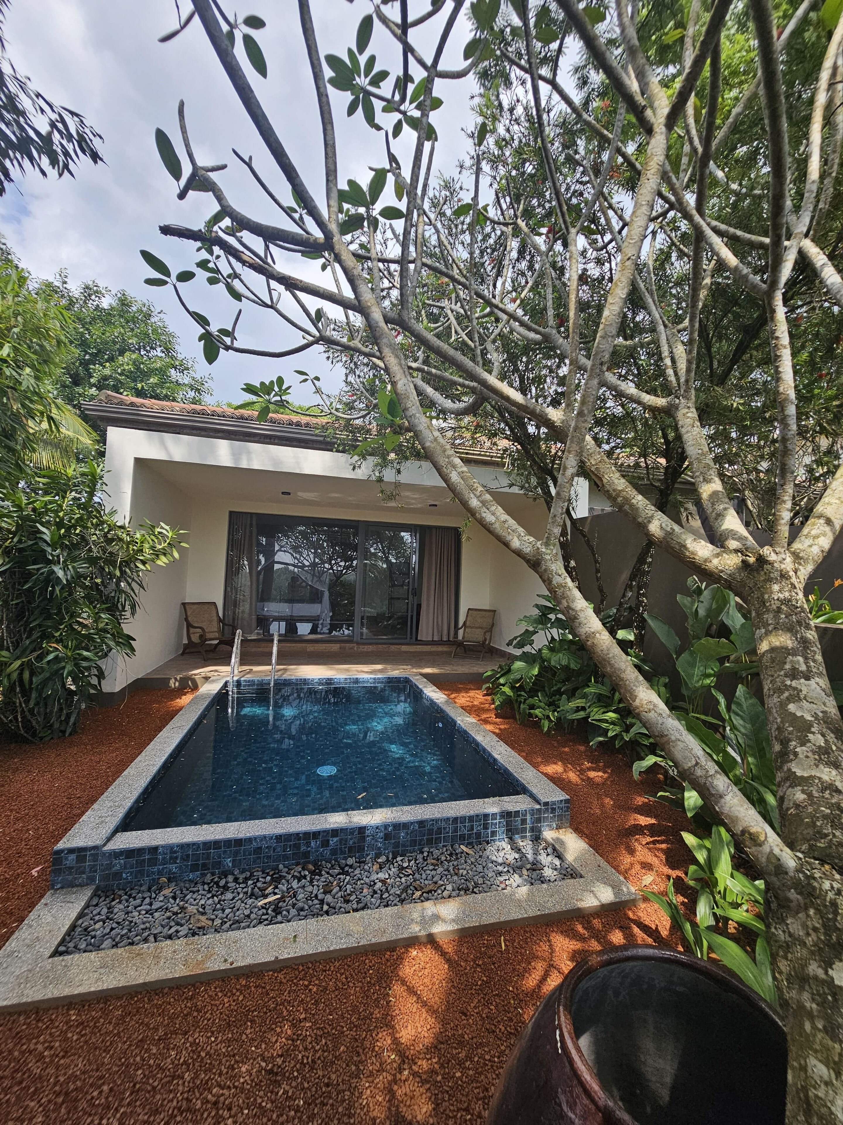 Luxury Suite, Private Pool, Mountain View | In-room safe, soundproofing, free WiFi
