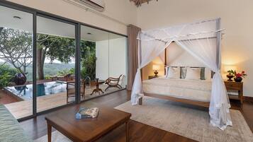 Luxury Suite, Private Pool, Mountain View