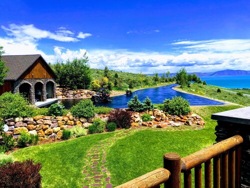 Bear Lake Paradise: Sleeps 20 Guests!