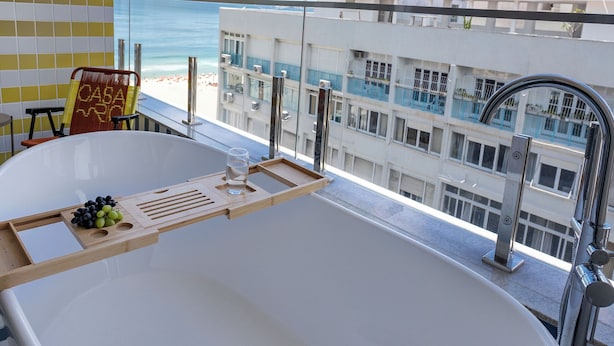 Unclassified image, 1 of 332, button - Casa Rio Copacabana (Rio de Janeiro)