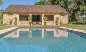 Piscina externa
