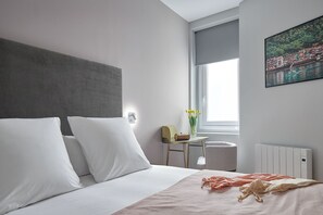 3 bedrooms, iron/ironing board, free WiFi, bed sheets - Negua by FeelFree Rentals (San Sebastian)