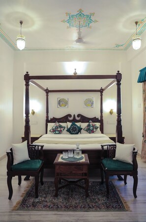 Deluxe Double Room | Free WiFi
