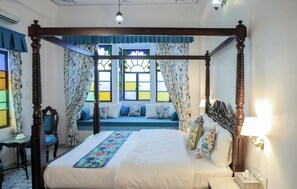 Deluxe Double Room | Free WiFi - Roop Mahal Homestay (Udaipur)