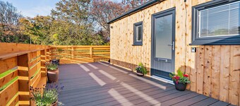 The Caddy Shack - One Bedroom House, Sleeps 2