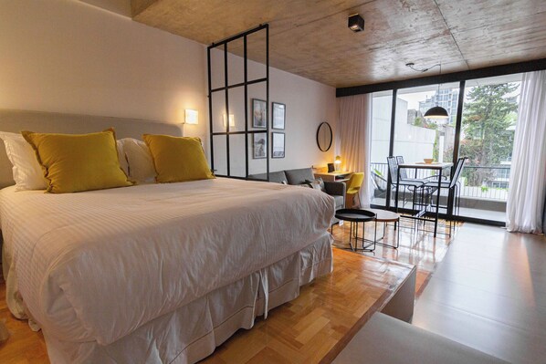 Standard Apartment, Balcony, Pool View | 1 bedroom, blackout curtains, iron/ironing board, free WiFi - Vivi este Oasis pleno Palermo Hollywood (Buenos Aires)