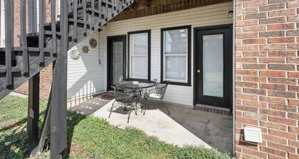 2-bedroom apartment in delightful Killeen with WiFi, AC