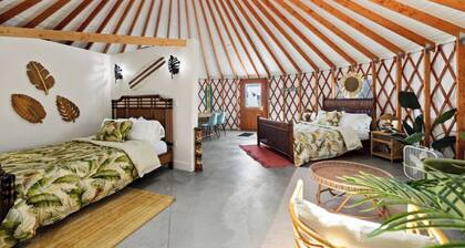 7 mins from Lava Hot Springs-Polynesia Themed Yurt