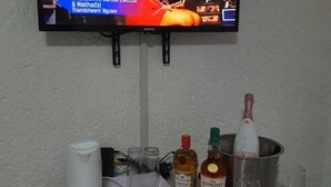 Imej tidak diklasifikasikan, 3 daripada 11, butang