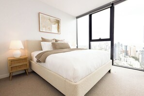 3 bedrooms, in-room safe, iron/ironing board, travel cot