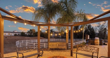Bordeaux by Avantstay Private Pool, Hot Tub & Game Room Near Temecula