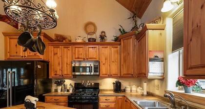 25%off-HotTub-Fire Pit-AngelFire Stunning Mountain View’s