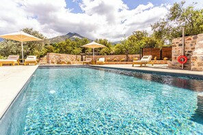 Exterior - Villa Mons (West Mani)