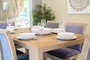 Villa (6 Bedrooms) | Interior