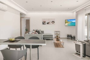 Villa (3 Bedrooms) | Interior