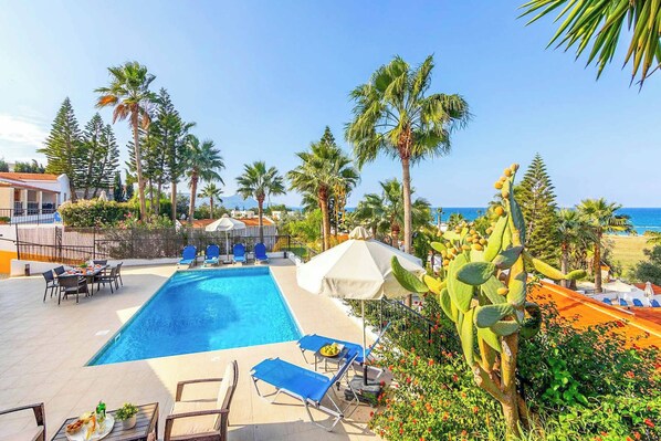 Villa (3 Bedrooms) | Front of property - Villa Antigoni (Polis)