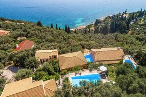 Villa (3 Bedrooms) | Exteriör