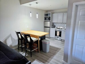 Interior - New Modern Studio in Maryville (Unit 105) (Maryville)