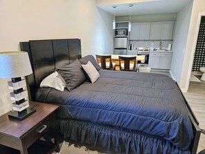 1 habitación, escritorio y wifi 