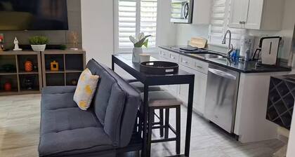 Luxury Studio! in Deeded Community of Deep Creek 1 block from GOLF COURSE!