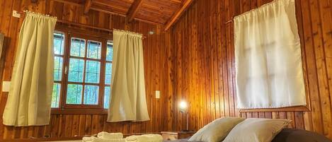 3 chambres, Wi-Fi, literie fournie