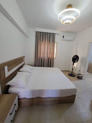 1 bedroom, in-room safe