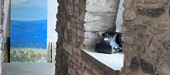 Stunning views beautiful old farmhouse Peaceful overlooking  bay & mountains