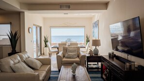 Televisor intel·ligent i videoteca 